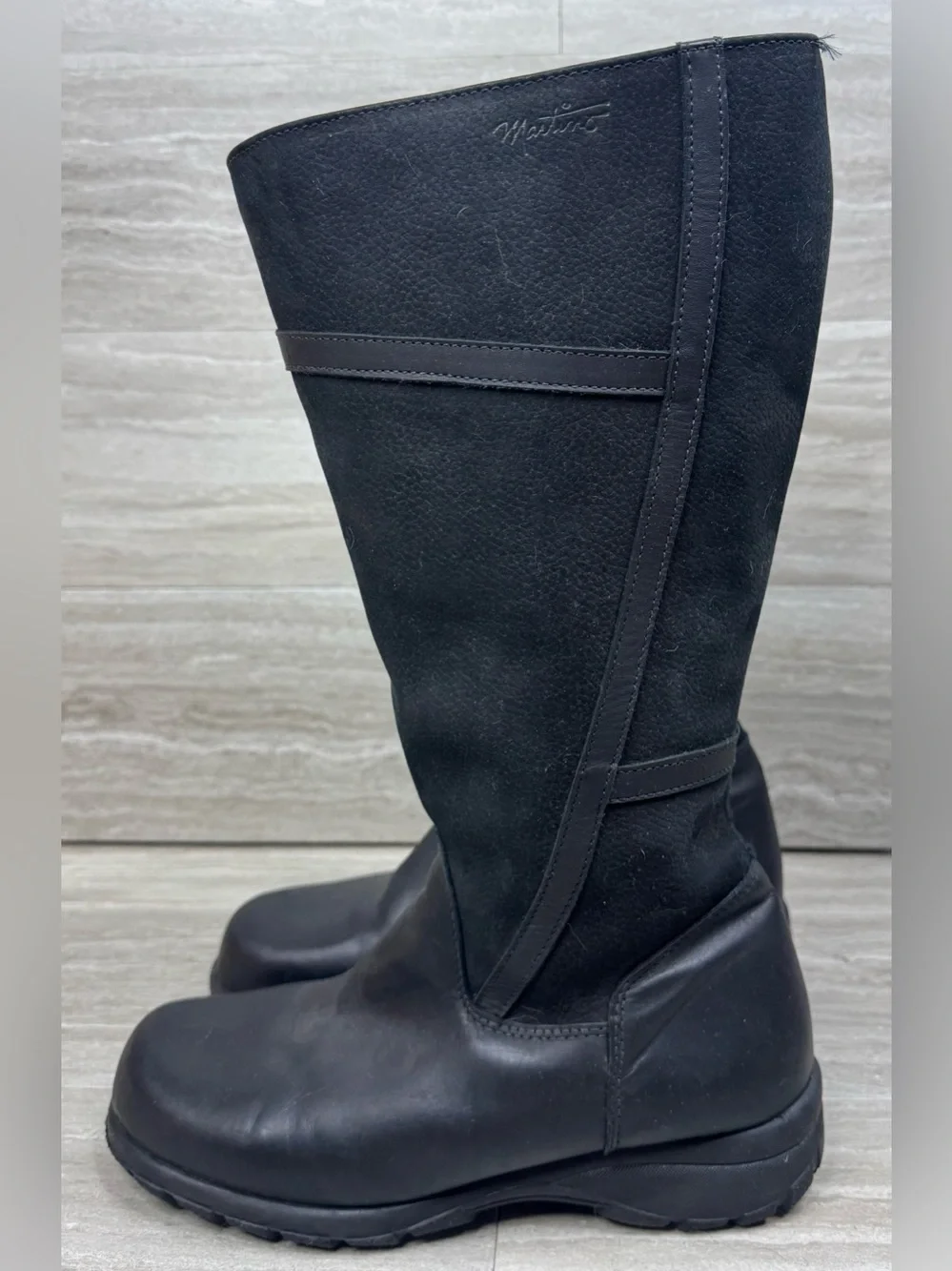 Martino Canadian Shearling Lined Black Leather Boots Size 8